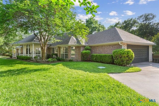 1214 Indian Trail, Salado, TX 76571