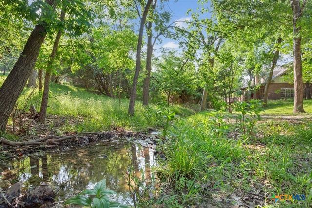 1214 Indian Trail, Salado, TX 76571