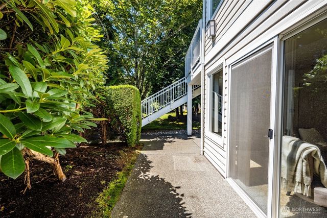 11130 SE 208th Street #A103, Kent, WA 98031