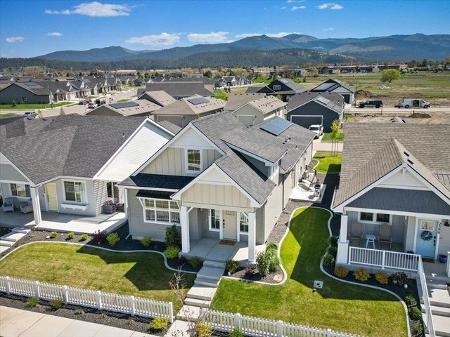 2392 N CLIVE Ln, Liberty Lake, WA 99019