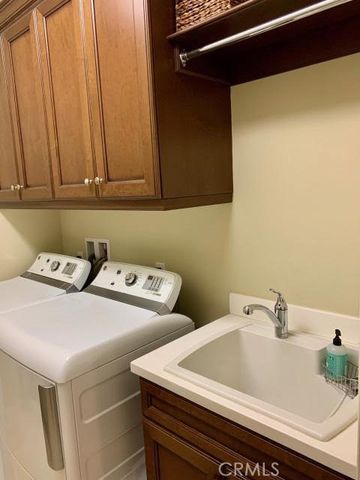 74 Nassau, Irvine, CA 92620