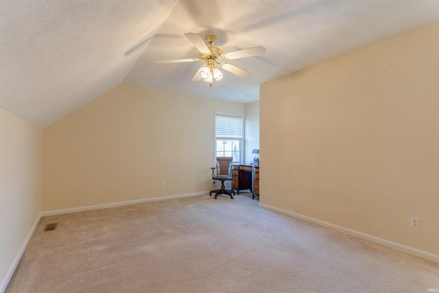 8177 Cobblestone Court, Newburgh, IN 47630