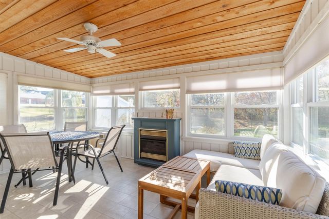 8177 Cobblestone Court, Newburgh, IN 47630