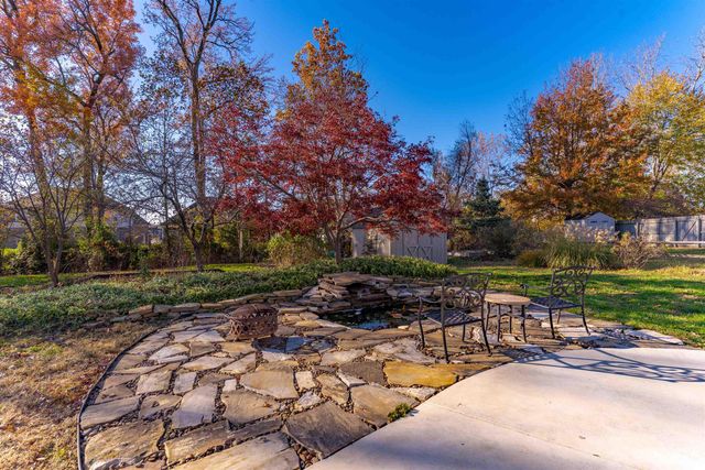 8177 Cobblestone Court, Newburgh, IN 47630