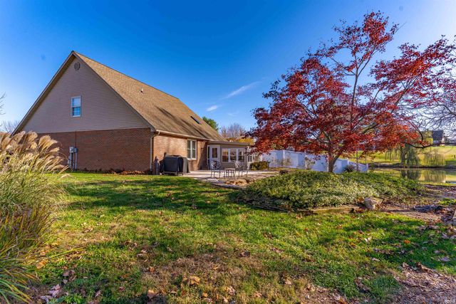 8177 Cobblestone Court, Newburgh, IN 47630