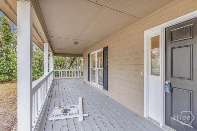 3 Windjammer Way, Savannah, GA 31419