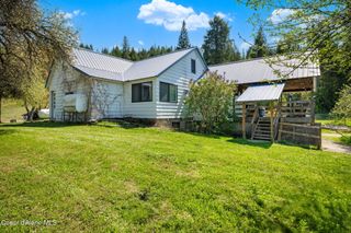 26005 S Upper Black Lake Rd, St. Maries, ID 83861