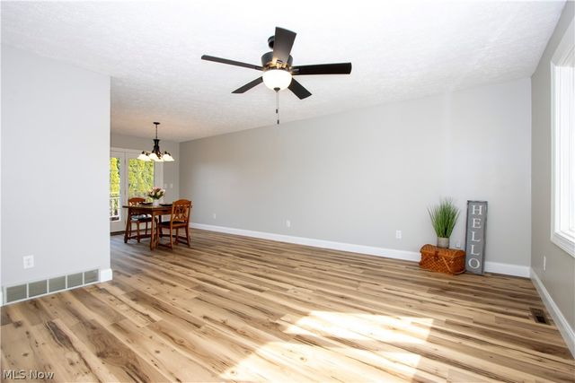 456 Township Road 700, Polk, OH 44866