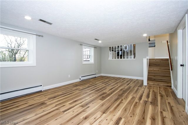 456 Township Road 700, Polk, OH 44866