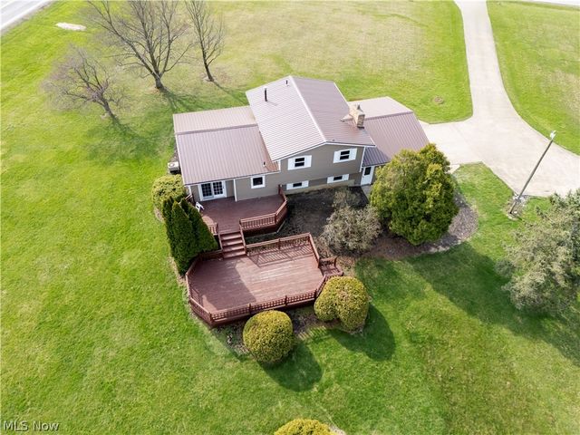 456 Township Road 700, Polk, OH 44866
