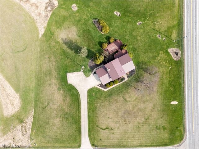 456 Township Road 700, Polk, OH 44866