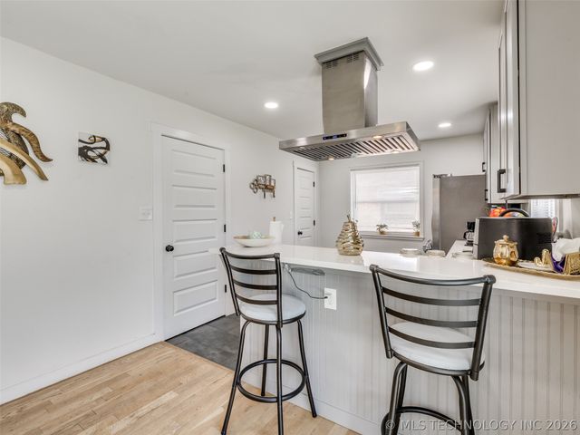 3431 S 116th Place, Tulsa, OK 74146