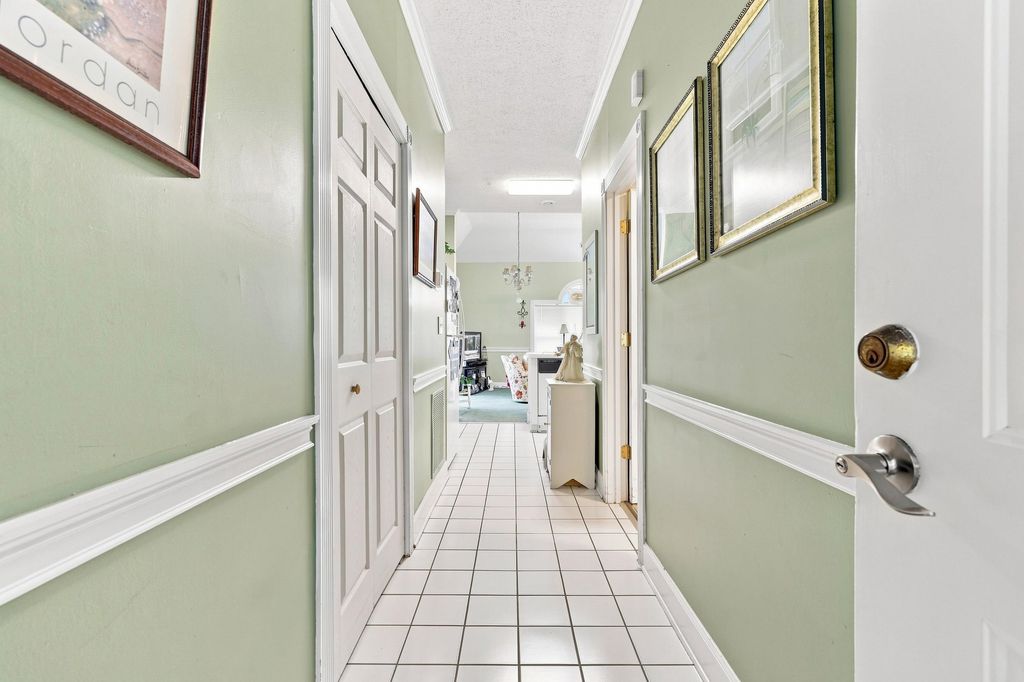 4753 Wild Iris Dr Apt 301, Myrtle Beach, SC 29577 — photo 2