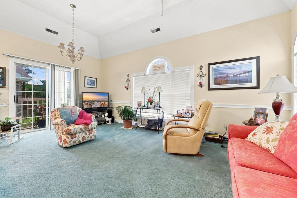 4753 Wild Iris Dr Apt 301, Myrtle Beach, SC 29577 — photo 3