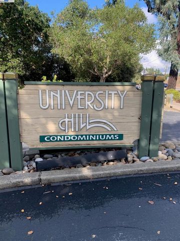 2485 Saint Helena Dr. #3, Hayward, CA 94542