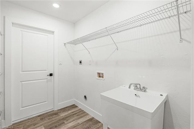 1402 Jefferson AVE, Lehigh Acres, FL 33972