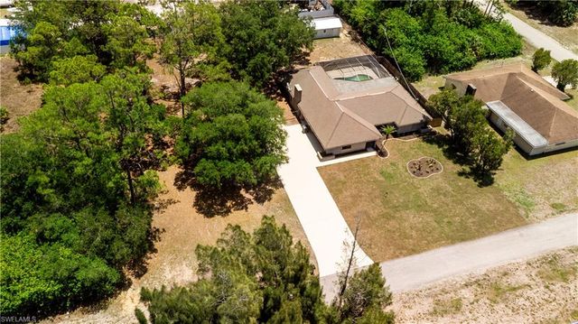 1402 Jefferson AVE, Lehigh Acres, FL 33972