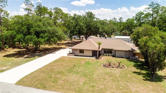 1402 Jefferson AVE, Lehigh Acres, FL 33972