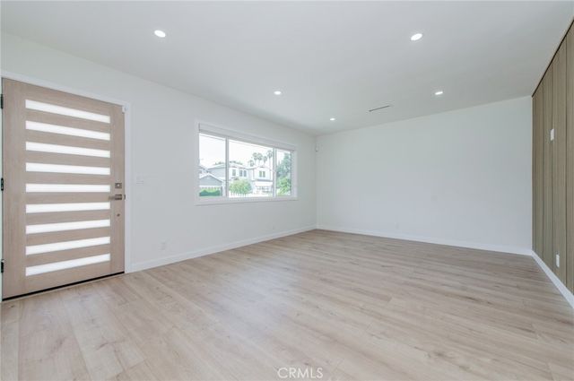 4534 Lennox, Sherman Oaks, CA 91423