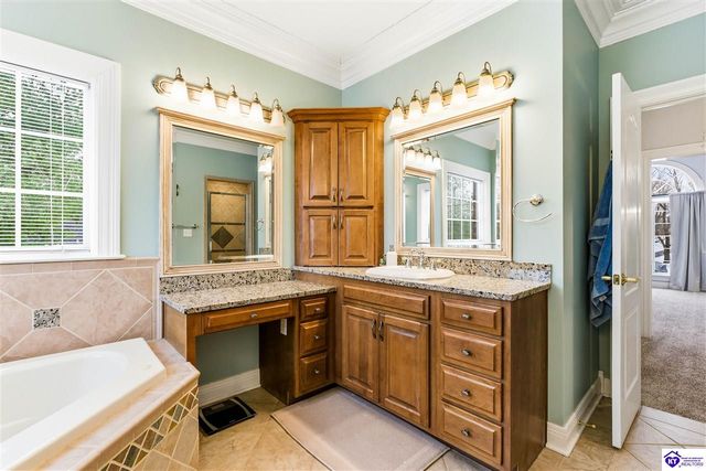 1727 Evergreen Trail, Elizabethtown, KY 42701