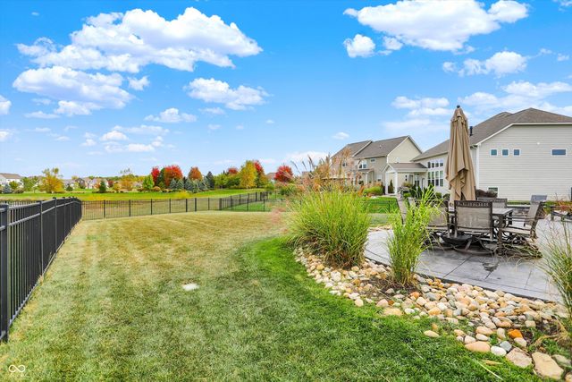 5728 Mahogany Drive, Noblesville, IN 46062