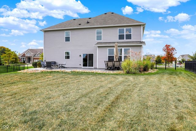 5728 Mahogany Drive, Noblesville, IN 46062