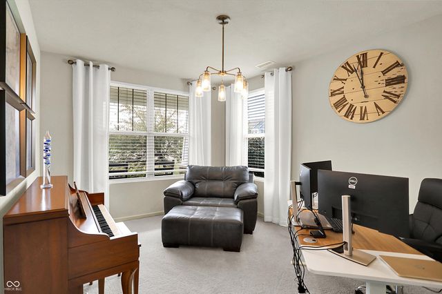 5728 Mahogany Drive, Noblesville, IN 46062