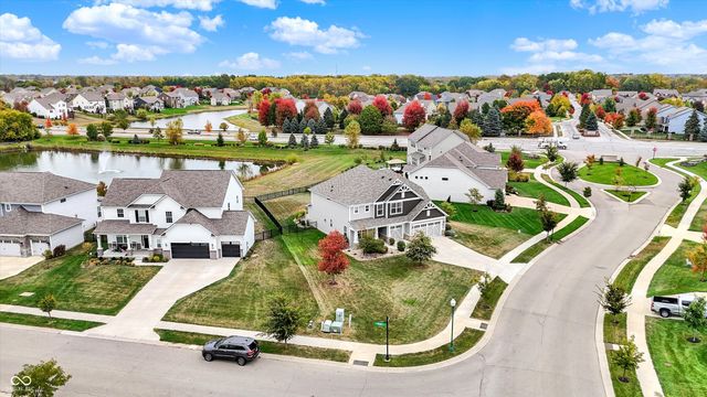 5728 Mahogany Drive, Noblesville, IN 46062