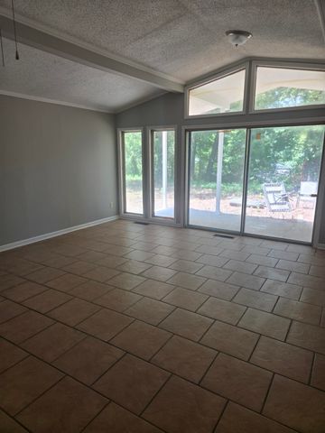 3909 RIDGEDALE ST, Memphis, TN 38127