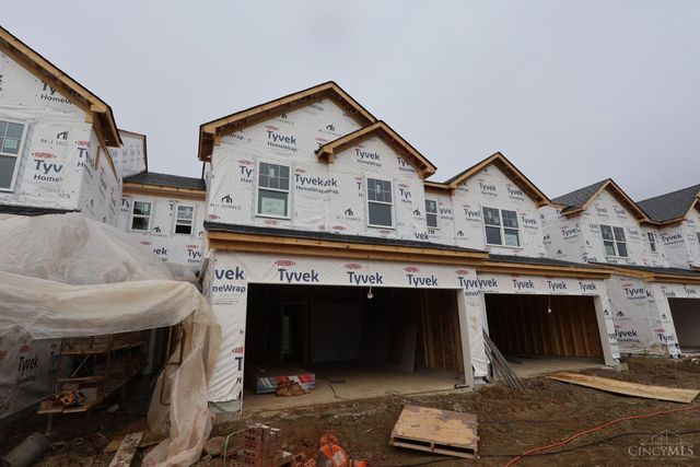 7249 Grandway Drive, West Chester, OH 45069