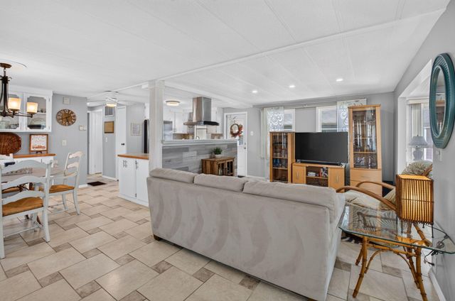 14011 KINGSTON BAY, Boynton Beach, FL 33436