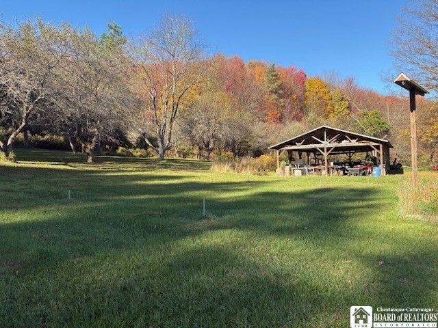 7385 TOAD HOLLOW RD, Mansfield, NY 14755