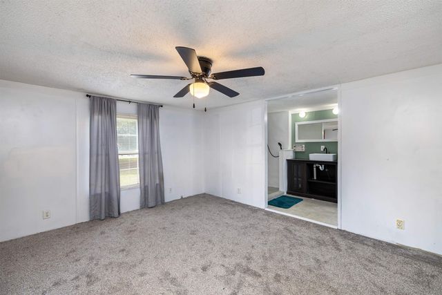 6137 Old Mullins Hwy., Nichols, SC 29581