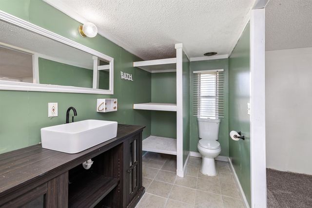 6137 Old Mullins Hwy., Nichols, SC 29581