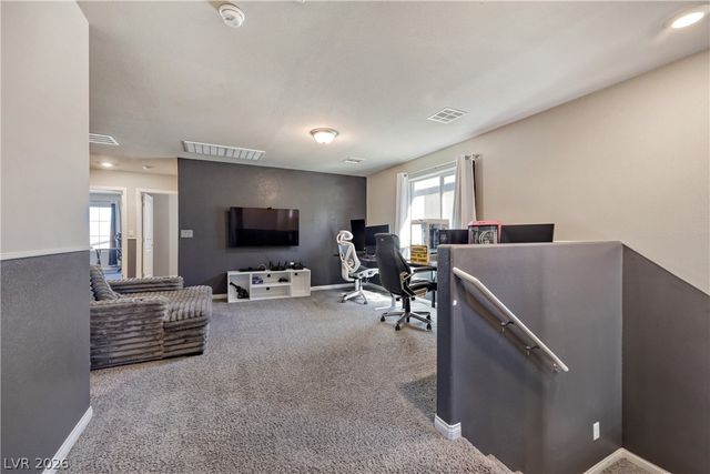 7908 Stone Forest Street, North Las Vegas, NV 89084