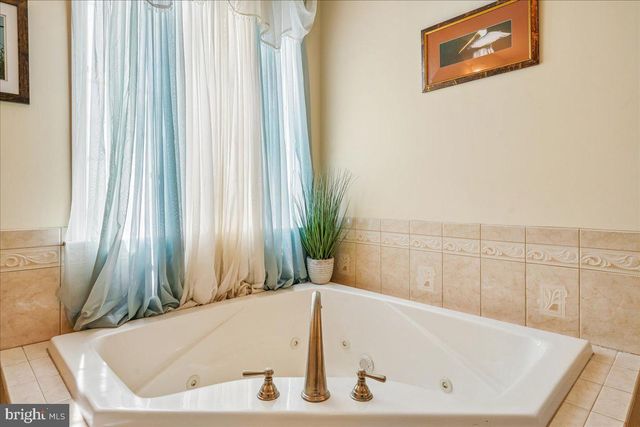 12195 POTOMAC VIEW RD, Newburg, MD 20664