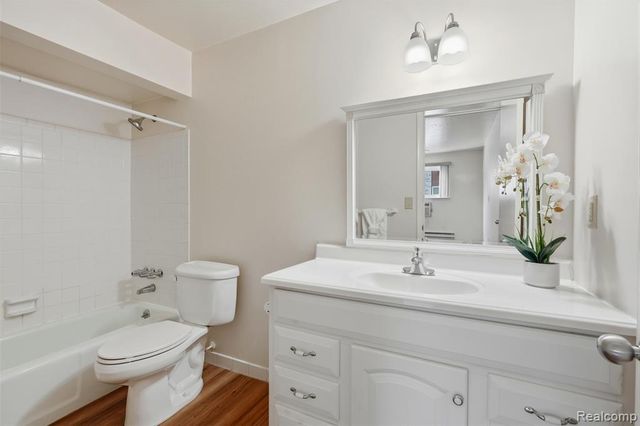 7325 Woodview Street 1, Westland, MI 48185