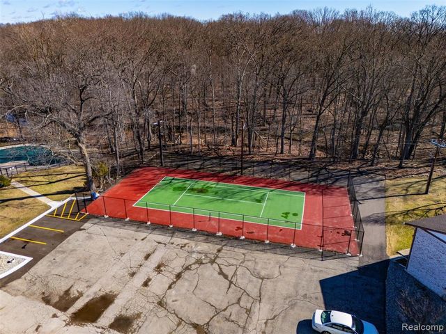 7325 Woodview Street 1, Westland, MI 48185