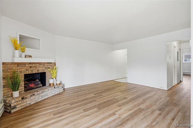 7325 Woodview Street 1, Westland, MI 48185