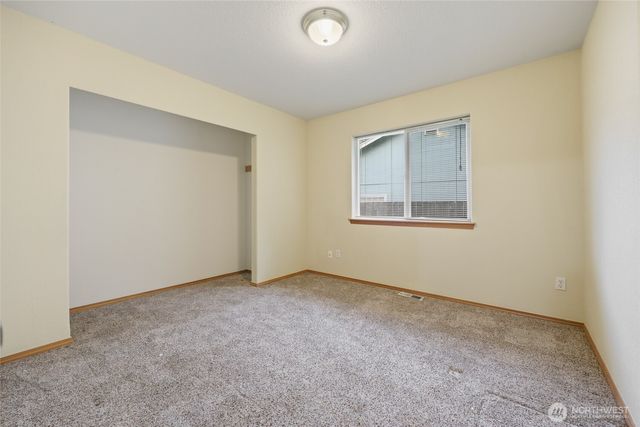 5423 33rd Court SE, Lacey, WA 98503