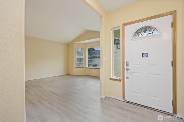 5423 33rd Court SE, Lacey, WA 98503