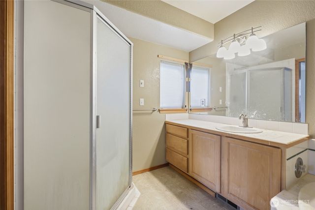 5423 33rd Court SE, Lacey, WA 98503