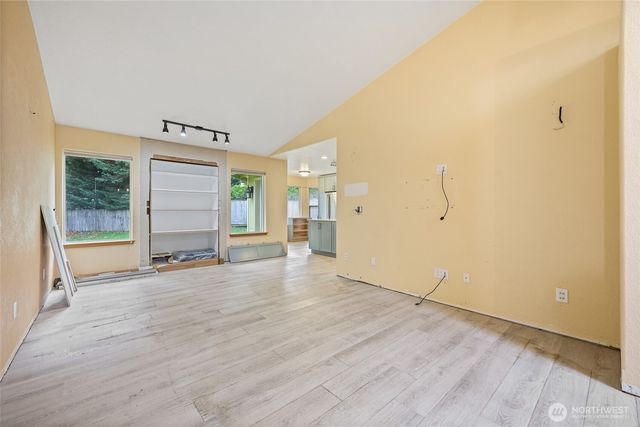 5423 33rd Court SE, Lacey, WA 98503