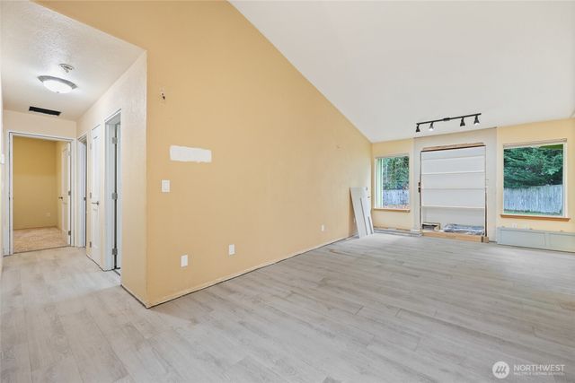 5423 33rd Court SE, Lacey, WA 98503