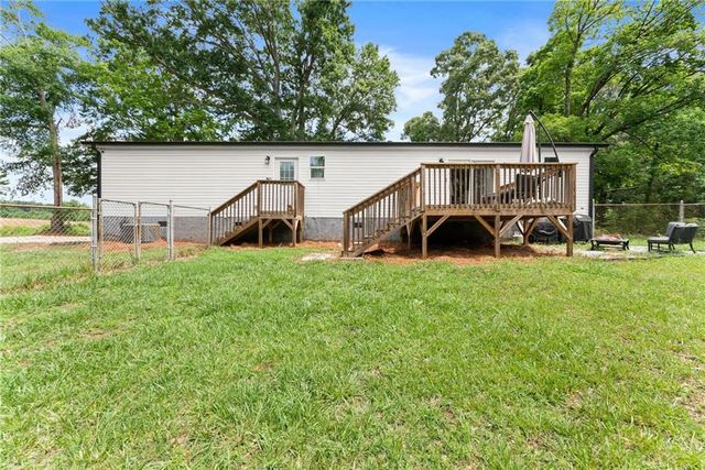 4046 Holly Springs Road, Gillsville, GA 30543