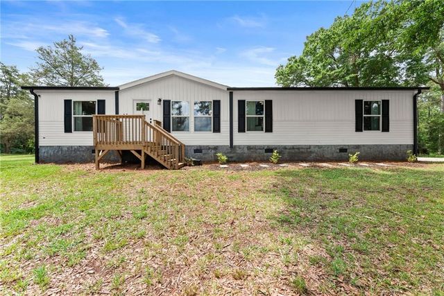 4046 Holly Springs Road, Gillsville, GA 30543