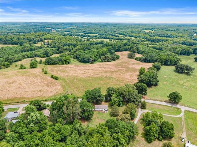 4046 Holly Springs Road, Gillsville, GA 30543