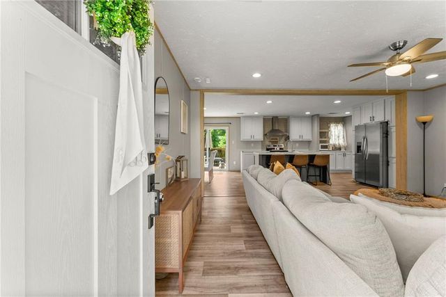 4046 Holly Springs Road, Gillsville, GA 30543