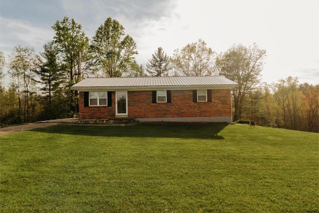 6177 746 Highway, Wellington, KY 40387