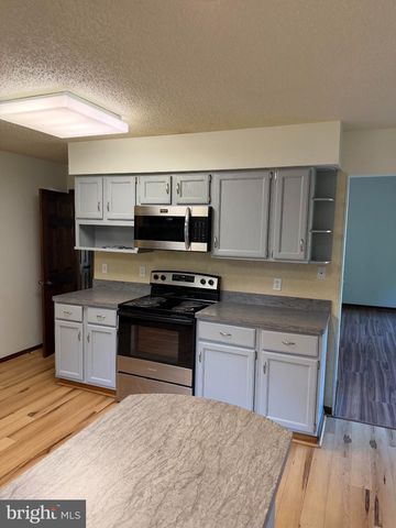 196 KENNEDY BLVD, Elkton, MD 21921